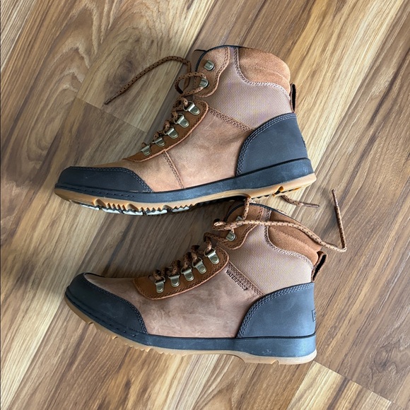 Sorel Men’s  Ankeny ll NWOT Men's Tan and Black Lace-Up hiking Boots - Picture 10 of 10